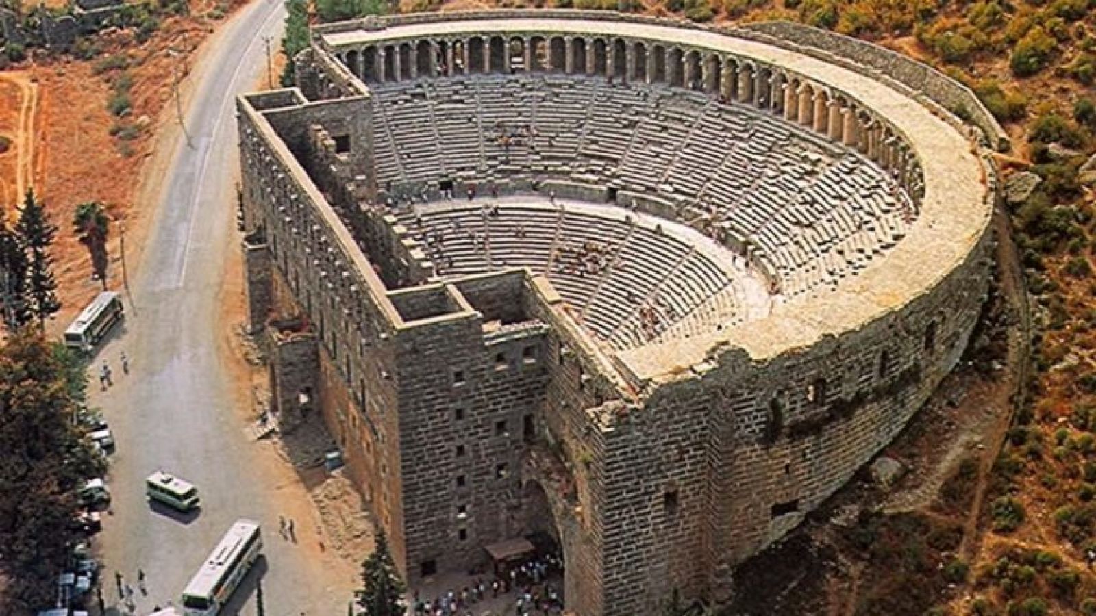 Tur