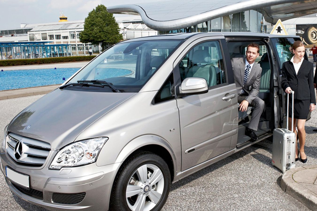 Chauffeur Vans Melbourne